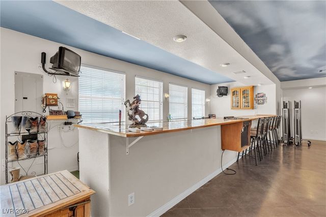 825 West Ryan Avenue, Overton, NV 89040