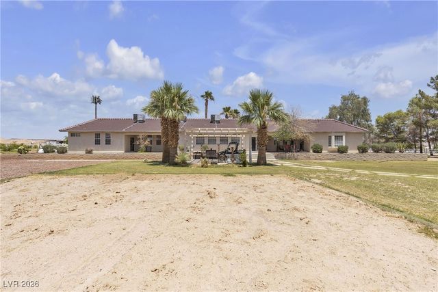 825 West Ryan Avenue, Overton, NV 89040