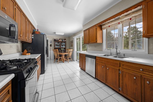 34052 N Fischer Drive, Ingleside, IL 60041