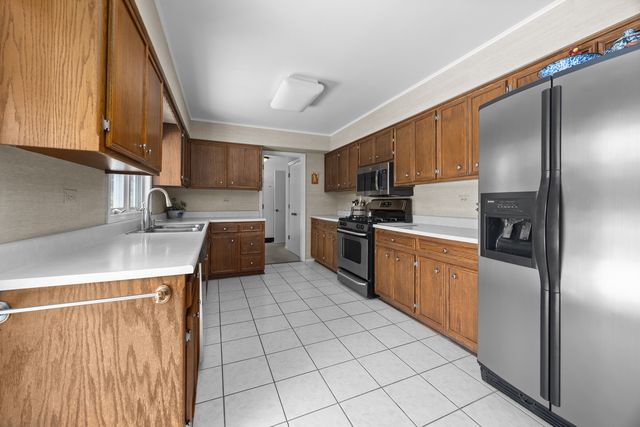 34052 N Fischer Drive, Ingleside, IL 60041