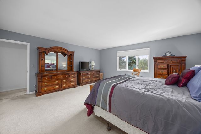 34052 N Fischer Drive, Ingleside, IL 60041