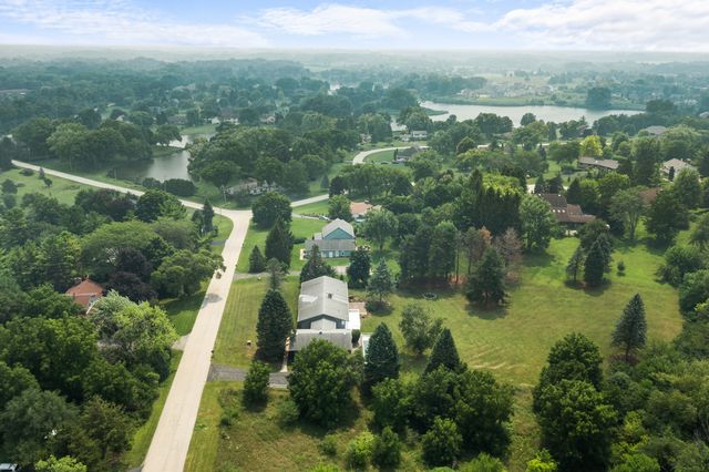 34052 N Fischer Drive, Ingleside, IL 60041