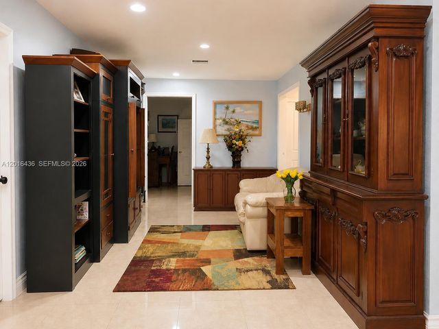 3471 NW 207th St, Miami Gardens, FL 33056