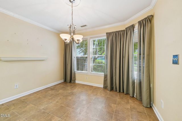 204 Walter Hagen Drive, Mebane, NC 27302