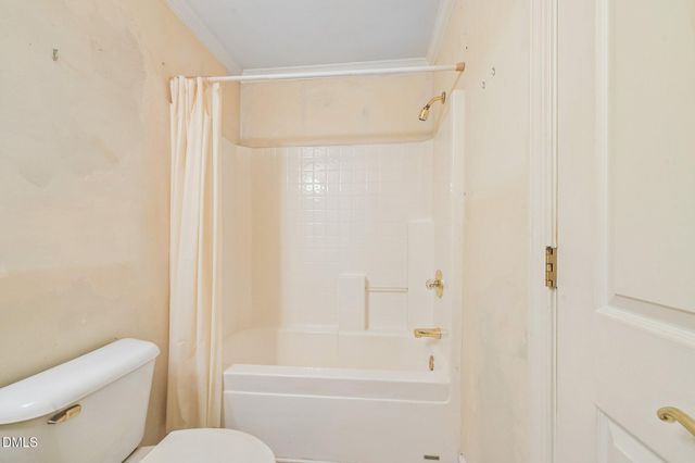204 Walter Hagen Drive, Mebane, NC 27302