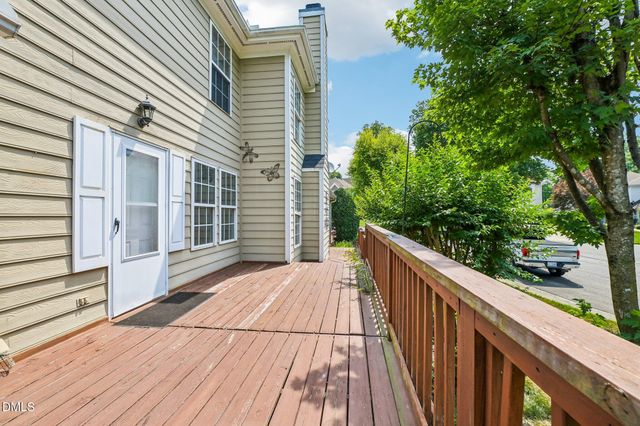 204 Walter Hagen Drive, Mebane, NC 27302