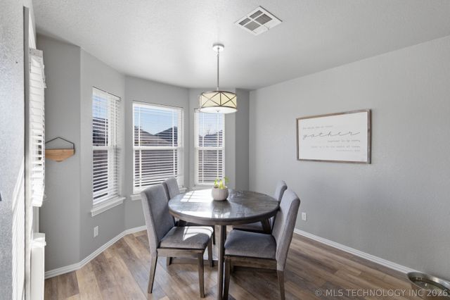 810 W 150th Street, Glenpool, OK 74033