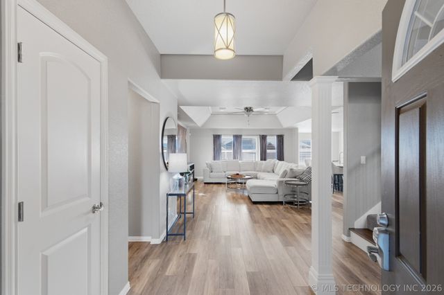 810 W 150th Street, Glenpool, OK 74033