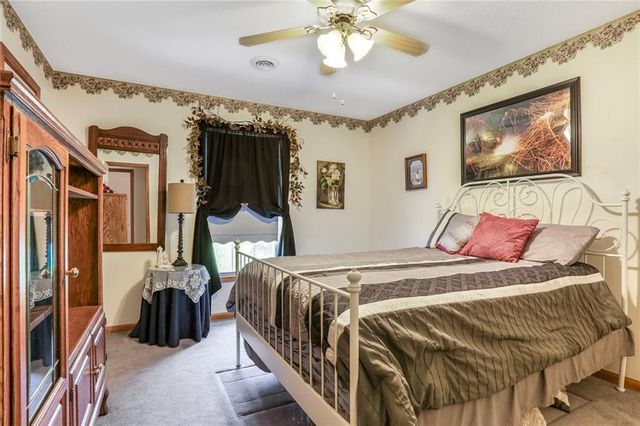 19412 Shanks Road, Holt, MO 64048