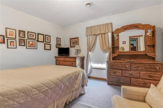 19412 Shanks Road, Holt, MO 64048