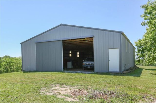 19412 Shanks Road, Holt, MO 64048