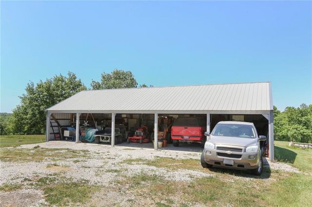19412 Shanks Road, Holt, MO 64048