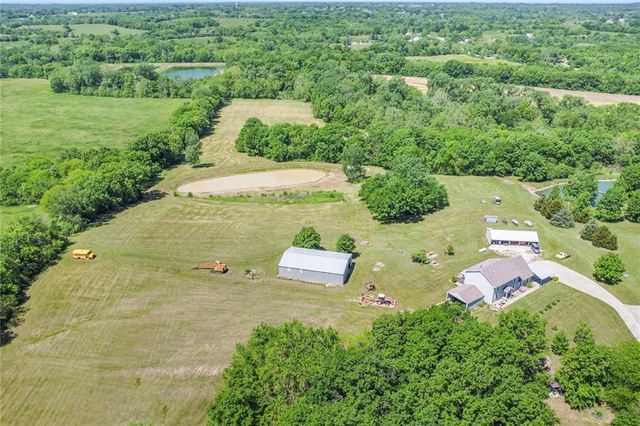 19412 Shanks Road, Holt, MO 64048