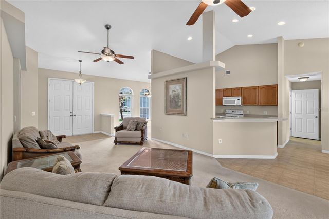 36731 TROPICAL WIND LANE, Grand Island, FL 32735