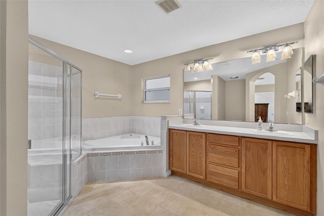 36731 TROPICAL WIND LANE, Grand Island, FL 32735