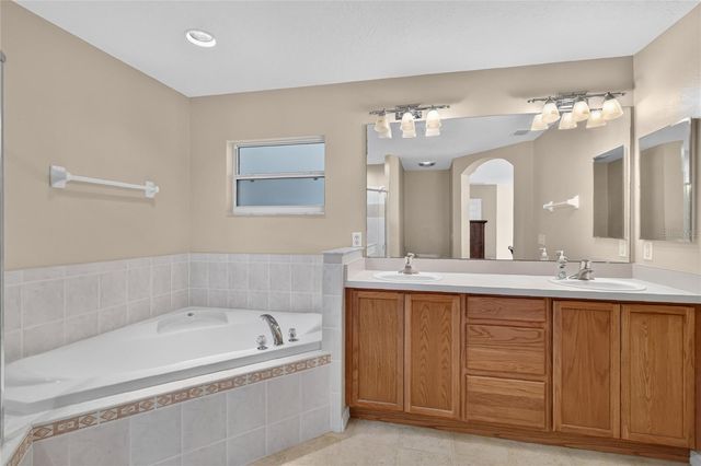 36731 TROPICAL WIND LANE, Grand Island, FL 32735
