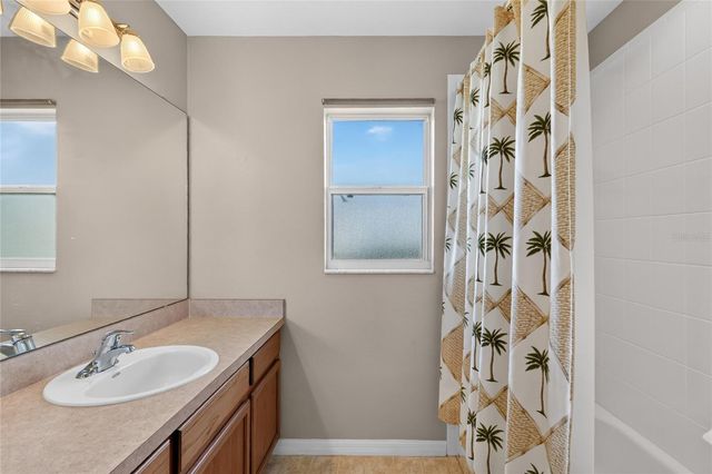 36731 TROPICAL WIND LANE, Grand Island, FL 32735