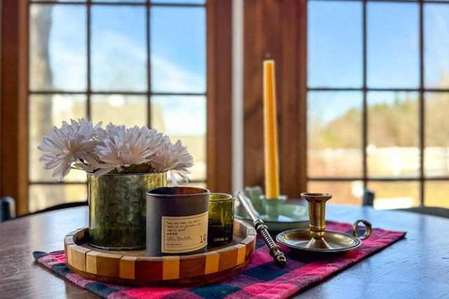 21 Gould Hill Road, Hopkinton, NH 03229