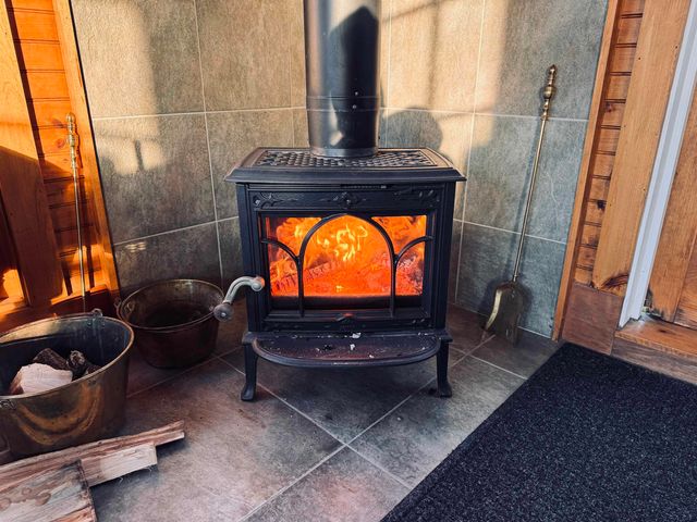 21 Gould Hill Road, Hopkinton, NH 03229