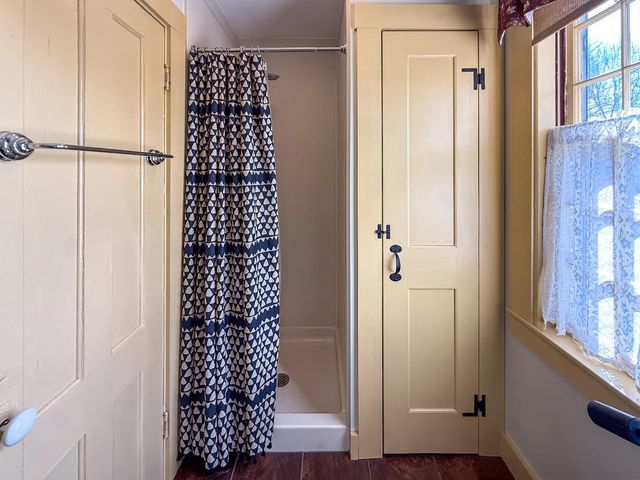 21 Gould Hill Road, Hopkinton, NH 03229