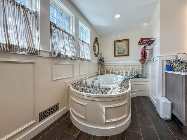 21 Gould Hill Road, Hopkinton, NH 03229