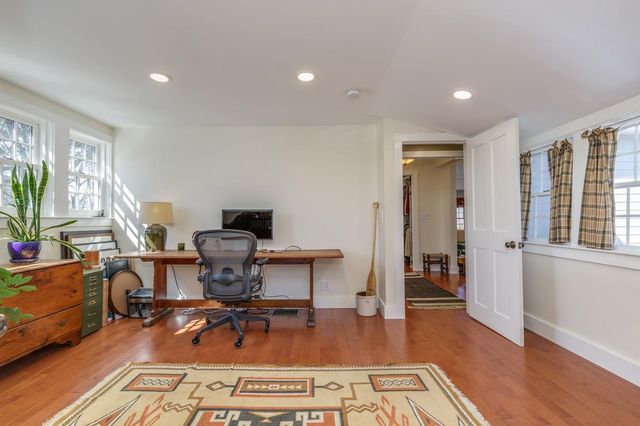 21 Gould Hill Road, Hopkinton, NH 03229