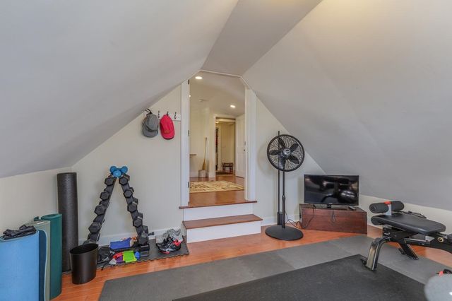 21 Gould Hill Road, Hopkinton, NH 03229