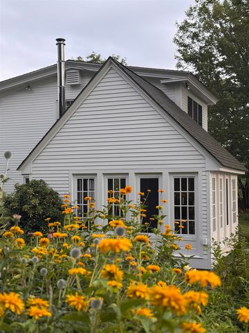 21 Gould Hill Road, Hopkinton, NH 03229