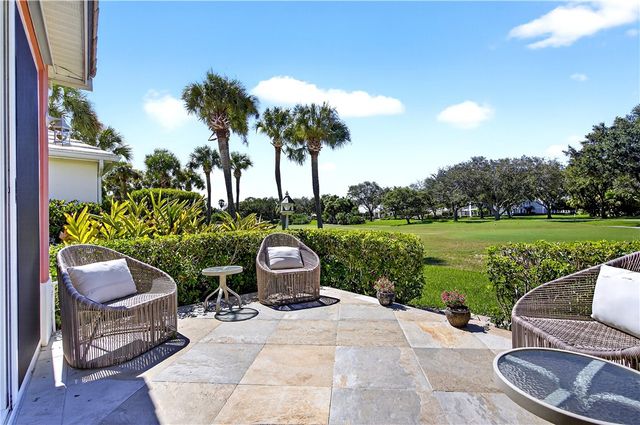 1380 Saint Catherines Circle, Vero Beach, FL 32967
