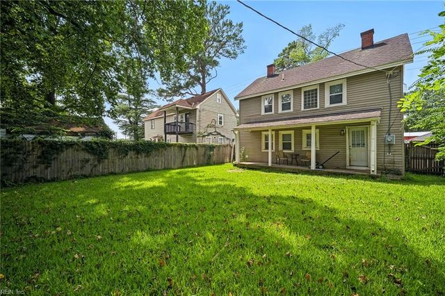 112 Nicholson ST, Portsmouth, VA 23702