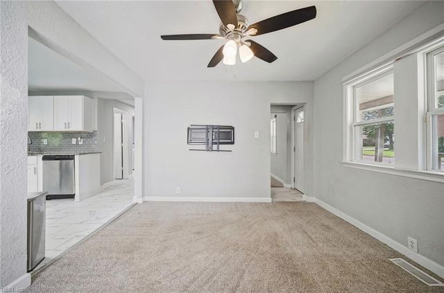 112 Nicholson ST, Portsmouth, VA 23702