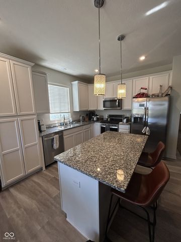 4557 Timberline Trail, Whitestown, IN 46075