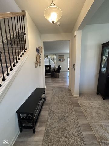 4557 Timberline Trail, Whitestown, IN 46075