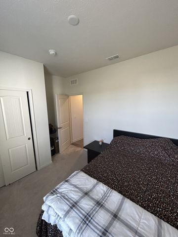 4557 Timberline Trail, Whitestown, IN 46075