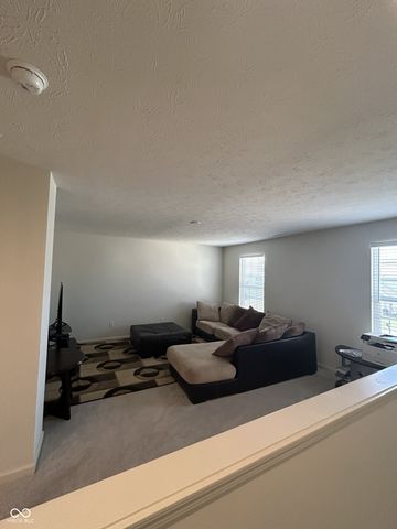 4557 Timberline Trail, Whitestown, IN 46075