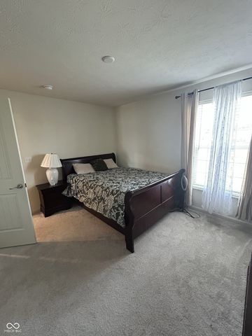 4557 Timberline Trail, Whitestown, IN 46075