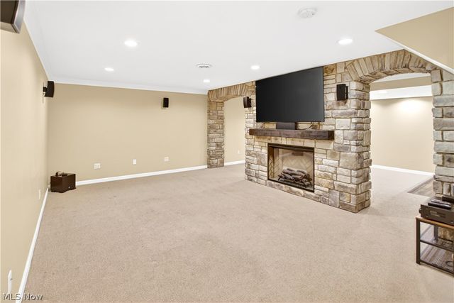 632 Sovereign Lane, Medina, OH 44256