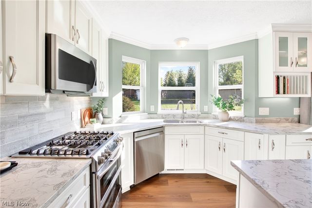 632 Sovereign Lane, Medina, OH 44256