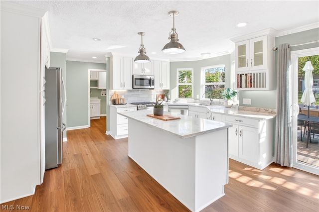 632 Sovereign Lane, Medina, OH 44256