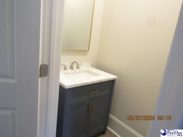 483 Third Loop Road, Florence, SC 29501