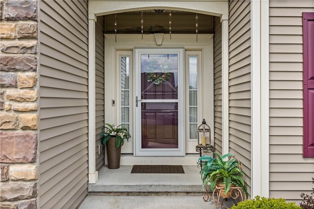 607 Pine Lakes, Webster, NY 14580