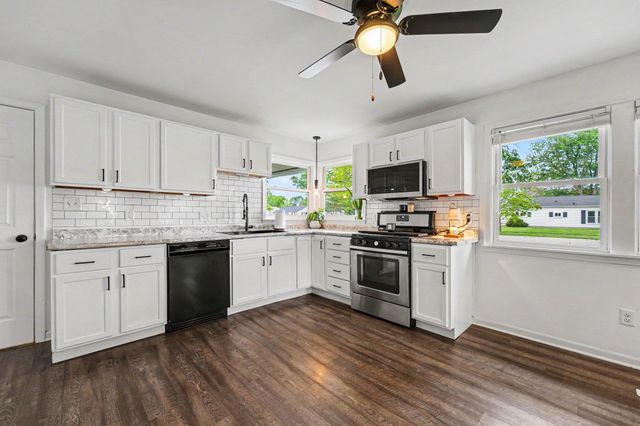 835 N Indiana Street, Griffith, IN 46319