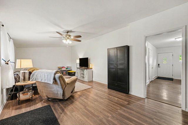 835 N Indiana Street, Griffith, IN 46319