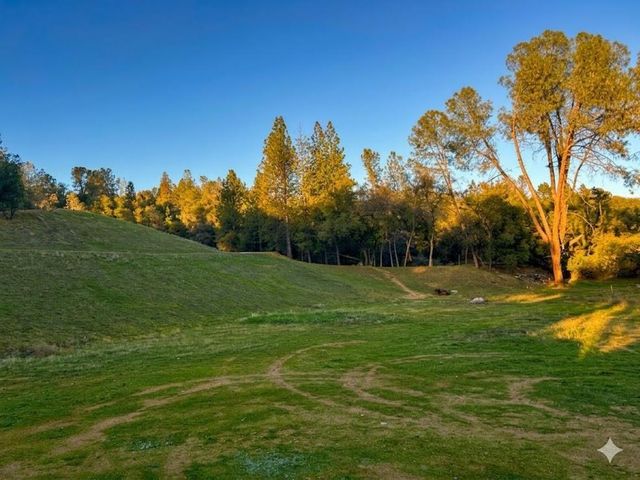 1285 Cosens Ln, Placerville, CA 95667