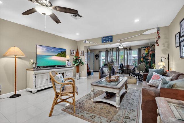 5780 Fernley Drive W113, West Palm Beach, FL 33415