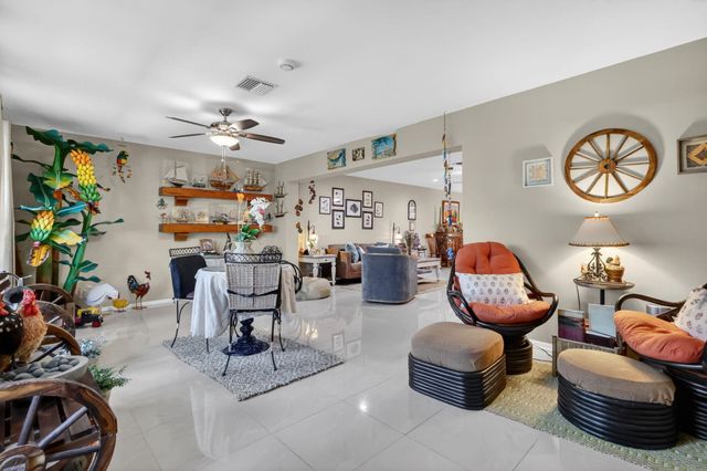 5780 Fernley Drive W113, West Palm Beach, FL 33415