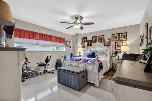 5780 Fernley Drive W113, West Palm Beach, FL 33415