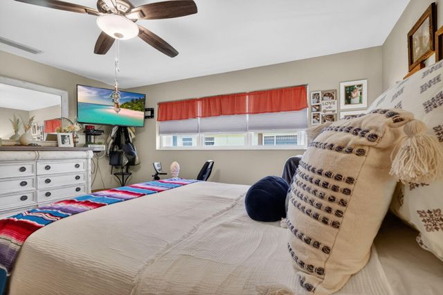 5780 Fernley Drive W113, West Palm Beach, FL 33415