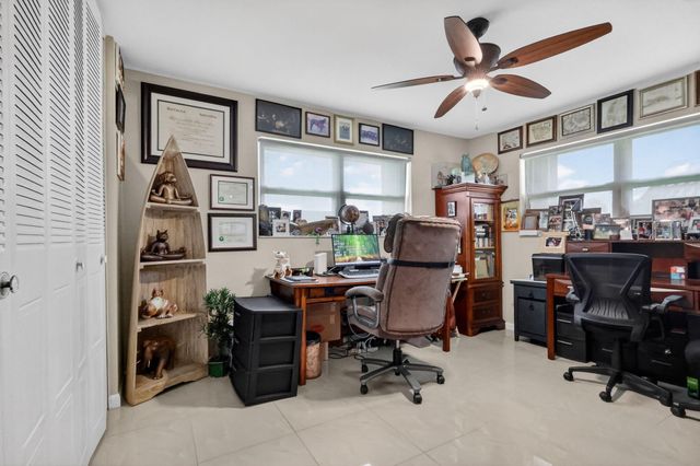 5780 Fernley Drive W113, West Palm Beach, FL 33415