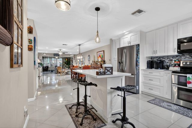 5780 Fernley Drive W113, West Palm Beach, FL 33415